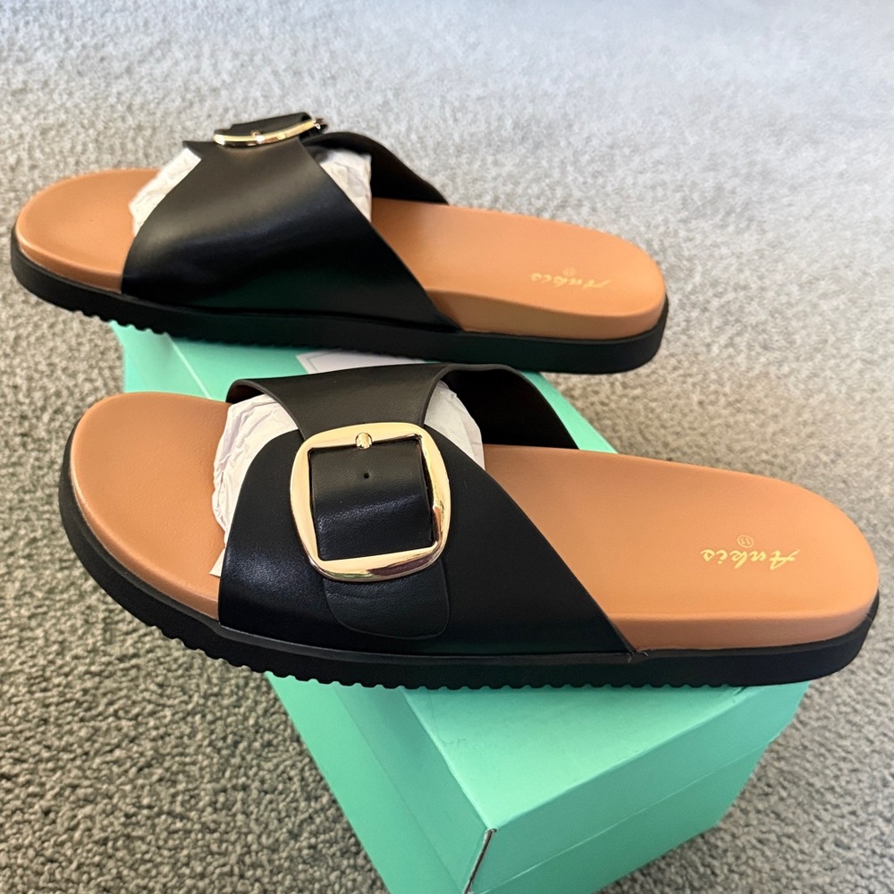 Ankis Timeless Classic Slides, Gold-Tone Buckles. New in Box! Black. Size 11 - Picture 6 of 11